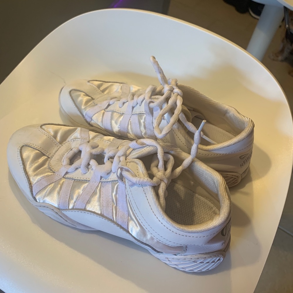 Nfinity evolution cheer shoes